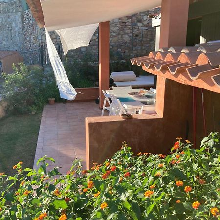 Villasimius Il Patio Sul Porto Exterior foto
